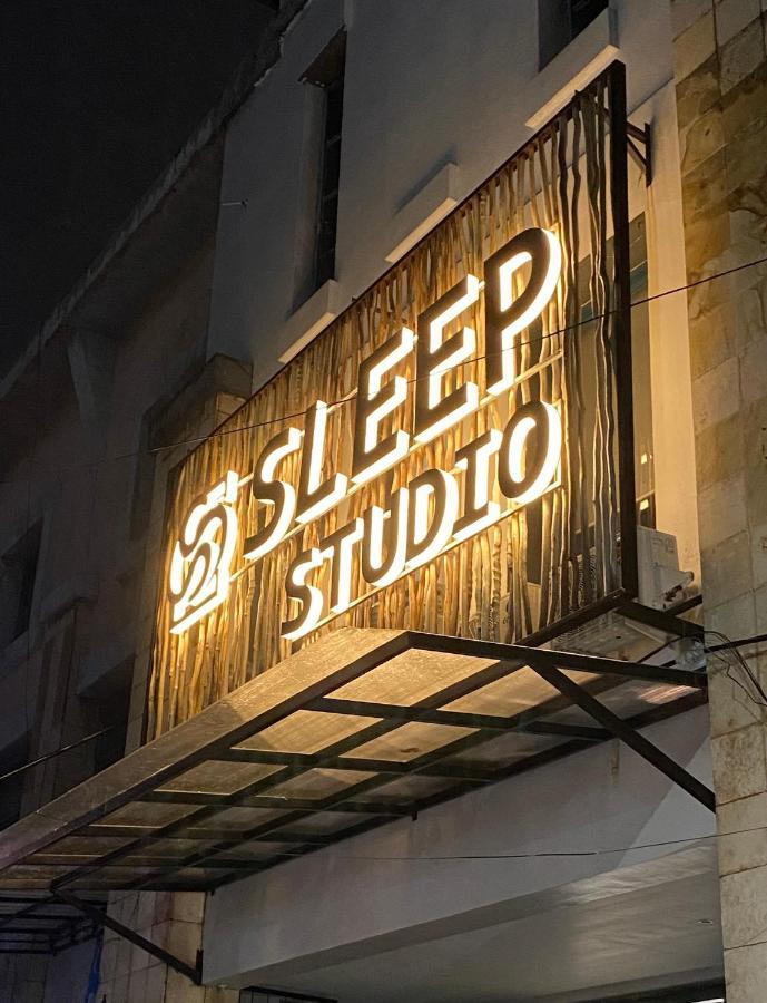 Sleep Studio Hotel City Center Surabaya Dış mekan fotoğraf