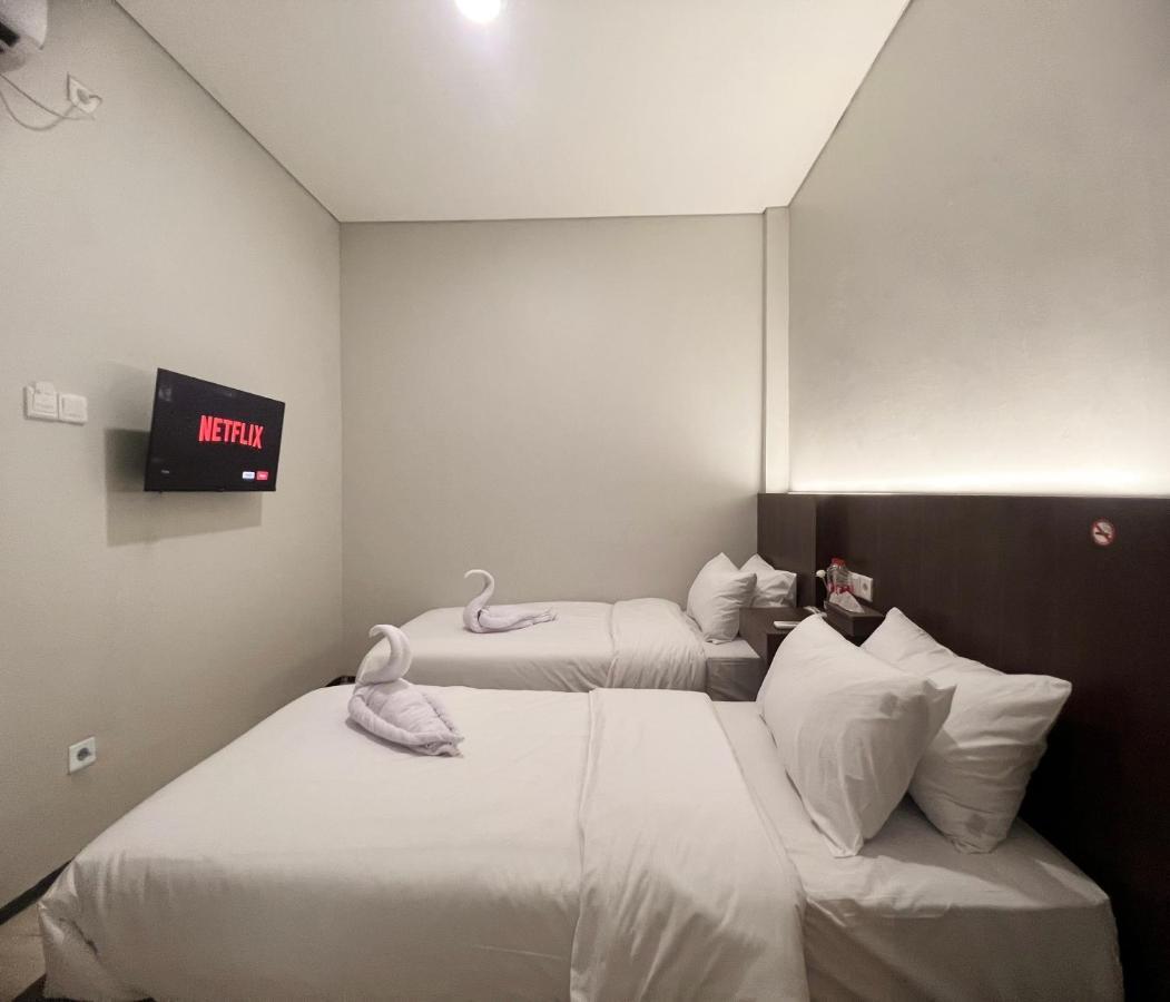 Sleep Studio Hotel City Center Surabaya Dış mekan fotoğraf