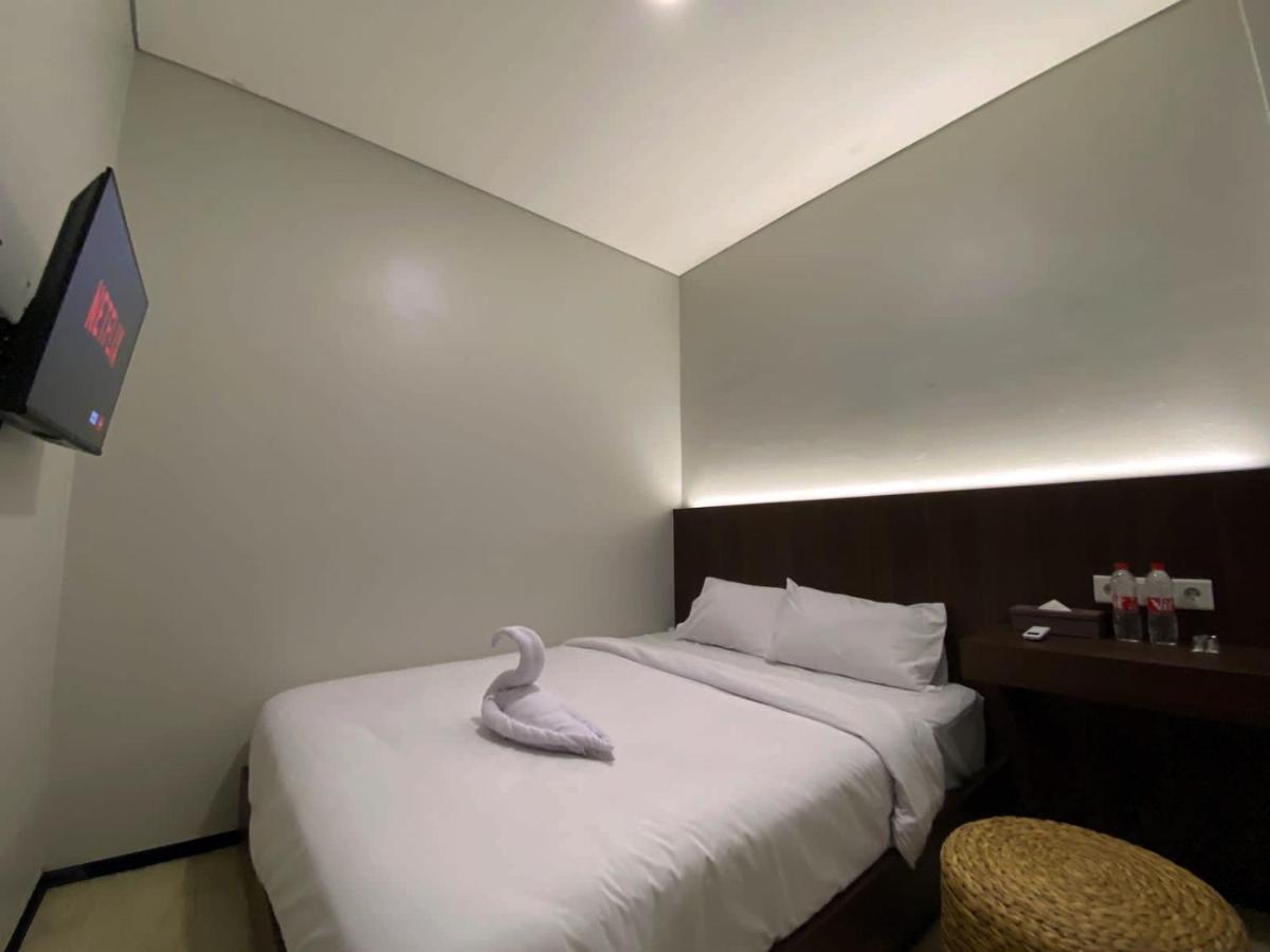 Sleep Studio Hotel City Center Surabaya Dış mekan fotoğraf